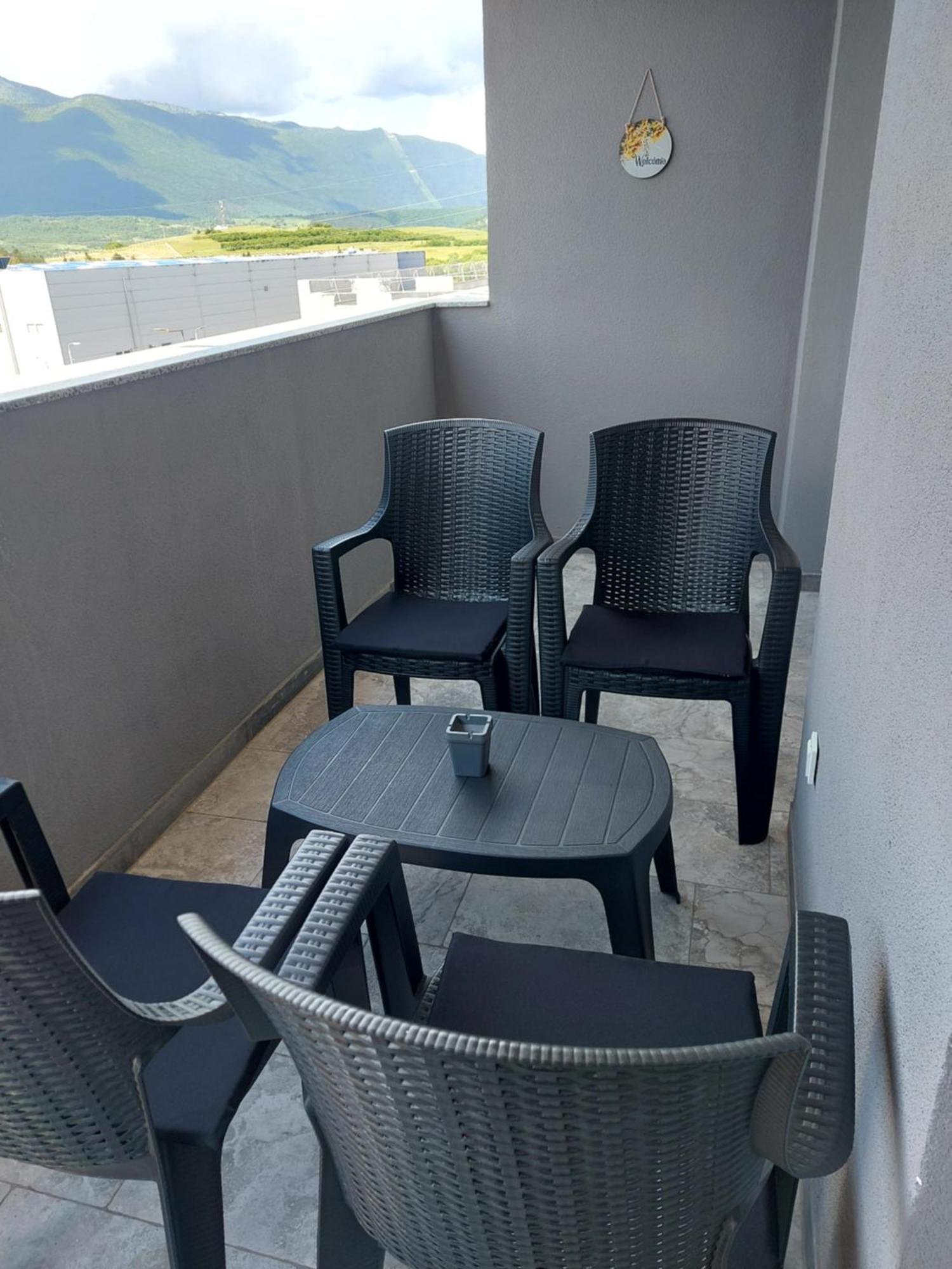 Pinocchio Apartamento Bihać Exterior foto